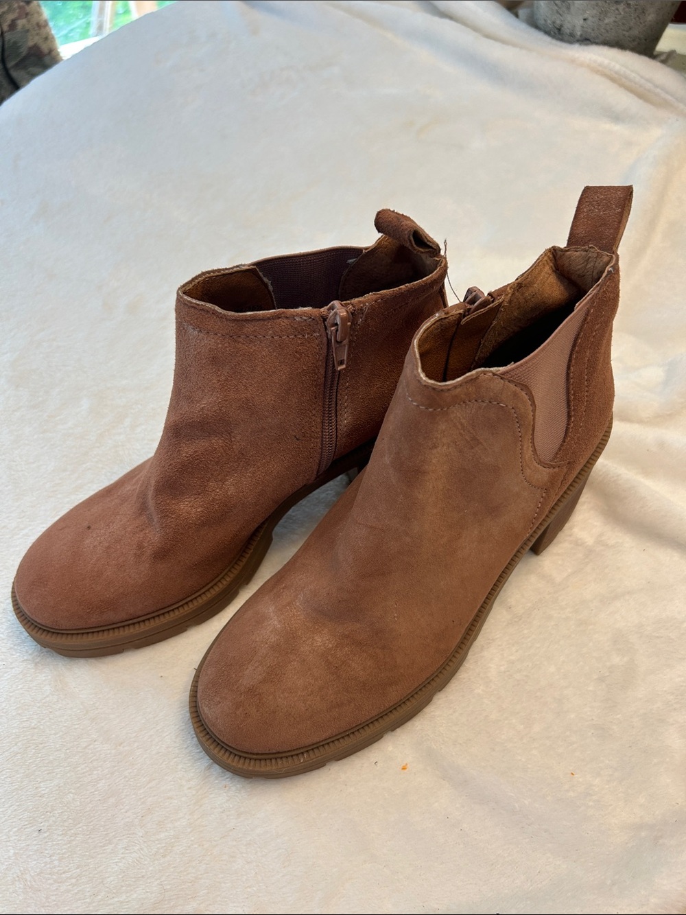 Lucky Brand Brown Suede Ankle Booties